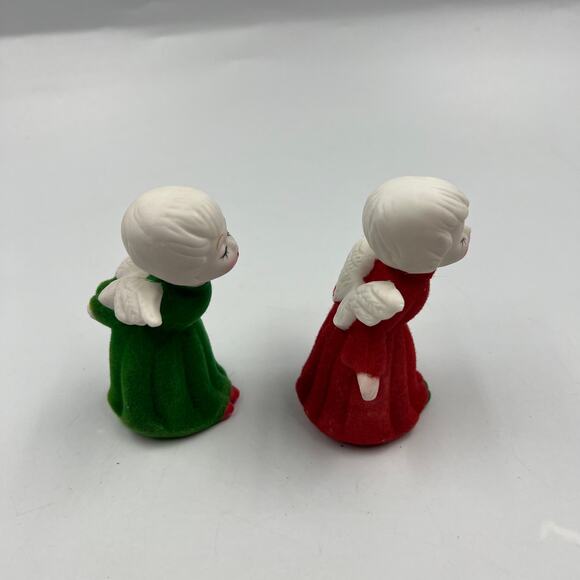 Vintage Set Flocked Kissing Angels Green Red Ceramic Holiday Christmas Figurines - Picture 4 of 7